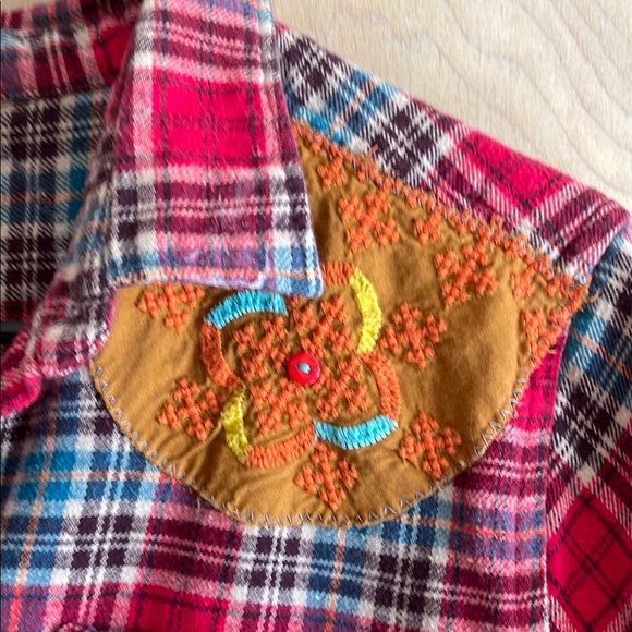WOOLRICH Shirt Cotton Plaid Embroidered Boho Women’s Sz: L-XL - Picture 1 of 14